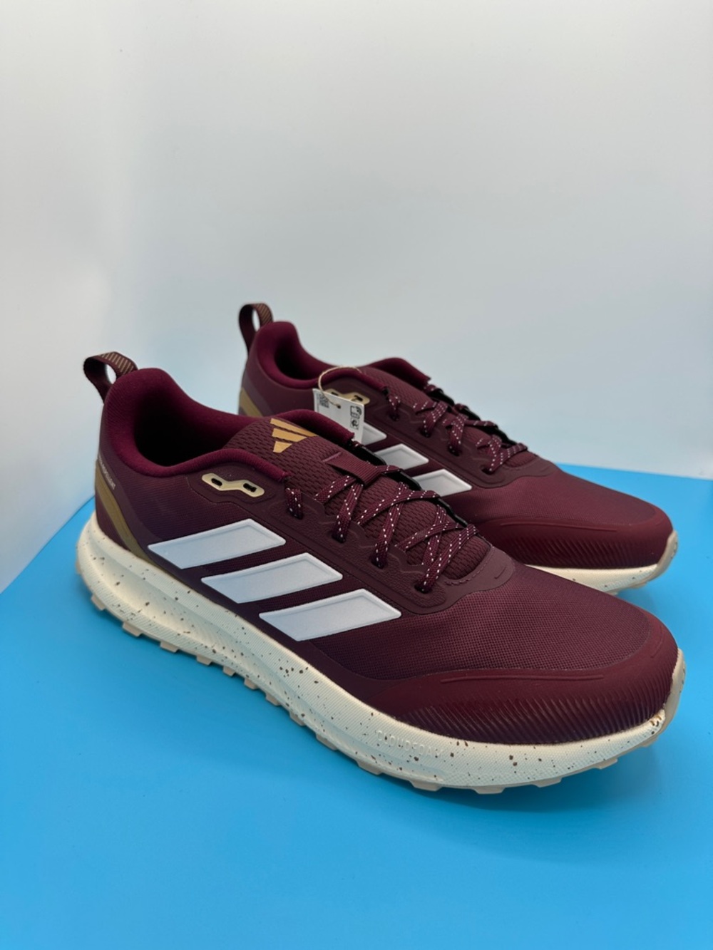 NEW! Adidas Runfalcon 5 TR /  Men's size 11 Burgundy, gold and White Stripes.